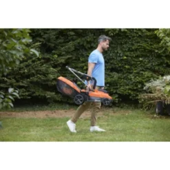 Black & Decker BLACK+DECKER 2x18V Grasmaaier BCMW33184L2-QW 33 Cm Incl. Twee 4,0 Ah Accu's -SKIL WINKEL 123 1120