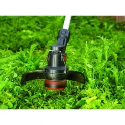 Black & Decker BLACK+DECKER 18V Trimmer ST182320 25cm Incl. 2,0Ah Accu + Lader -SKIL WINKEL 123 1322