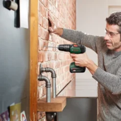 Bosch 18V Klopboormachine UniversalImpact (Incl. 2 Accu's 1.5Ah + Lader) -SKIL WINKEL 123 171