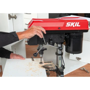 SKIL Kolomboormachine / Tafelboormachine 1360AA Incl. Bankschroef 3 SKIL Kolomboormachine / Tafelboormachine 1360AA Incl. Bankschroef - Afbeelding 3