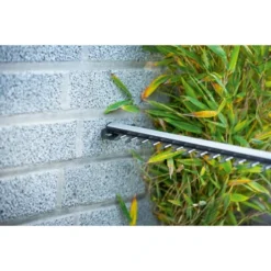 LUX 20V Heggenschaar (zonder Accu) -SKIL WINKEL 123 748