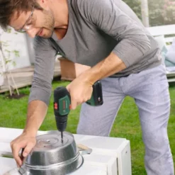 Bosch 18V Accuboormachine UniversalDrill Systeembox Met 241 Accessoires (incl. 2 Accu's 1.5Ah + Lader) -SKIL WINKEL 123 77